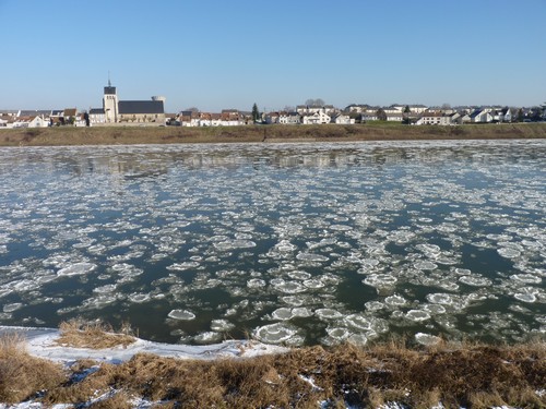 La Loire gelée à Jargeau 